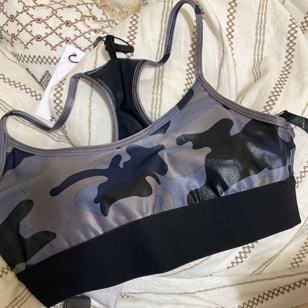 Koral sports bra